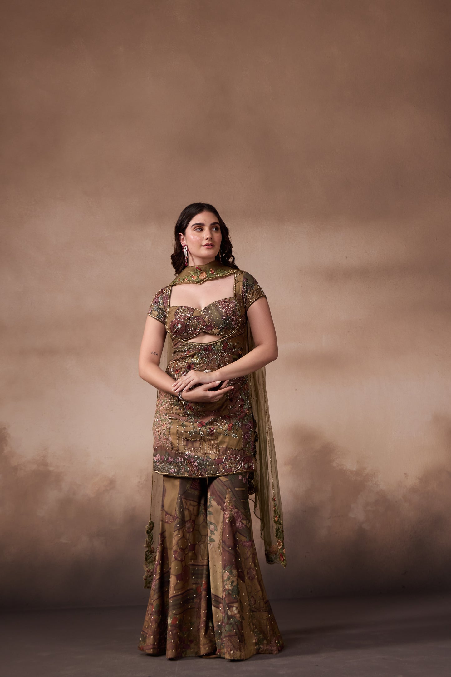 Mabel Sharara Set